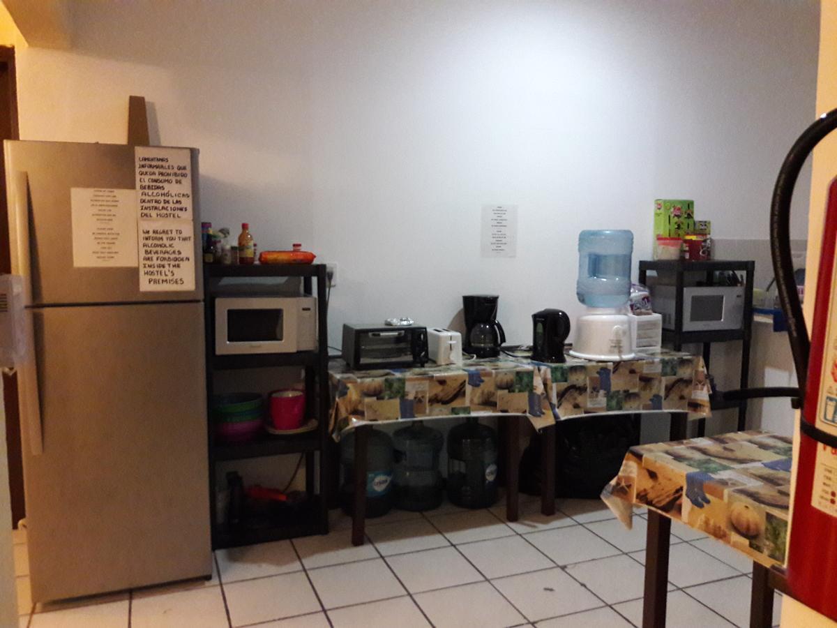 Hostal Alme *